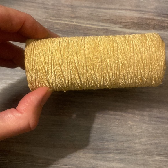 Vintage golden wallet and earrings - Picture 7 of 9